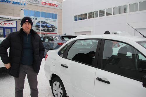 27 «Lada Granta» от ФСС для кузбасских пострадавших