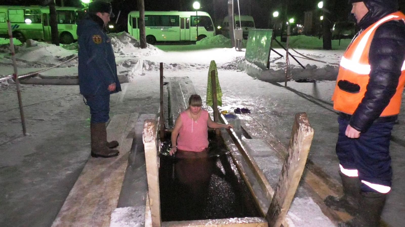 Православные верующие отметили Крещение Господне